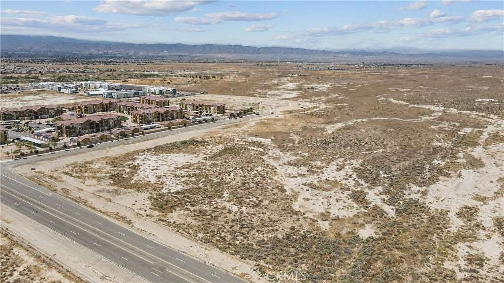 18.9 Acres of Land for Sale in Lancaster, California