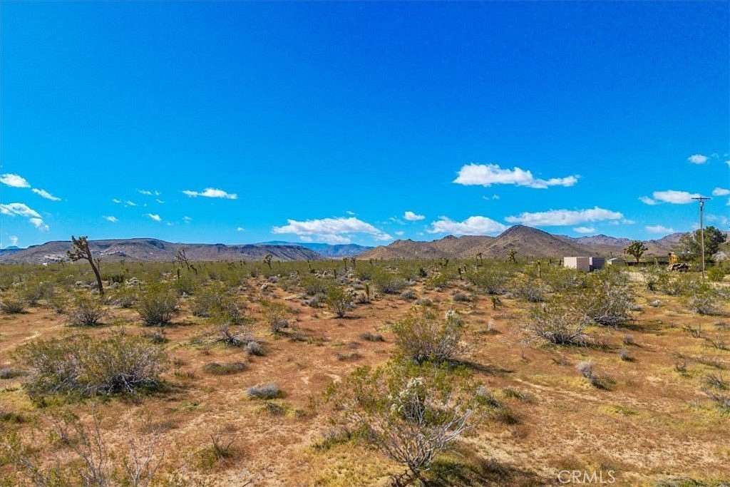 2.5 Acres of Land for Sale in Yucca Valley, California