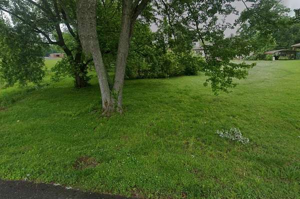 0.37 Acres of Residential Land for Sale in Shelbyville, Tennessee