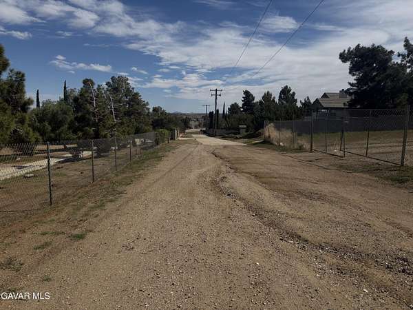 1.65 Acres of Residential Land for Sale in Palmdale, California