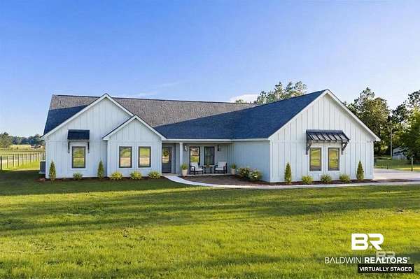 2 Acres of Land with Home for Sale in Elberta, Alabama