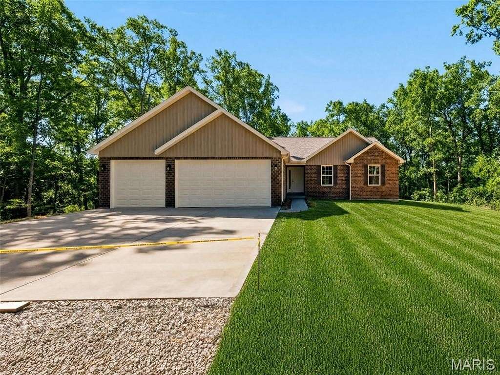 4.13 Acres of Land with Home for Sale in Warrenton, Missouri