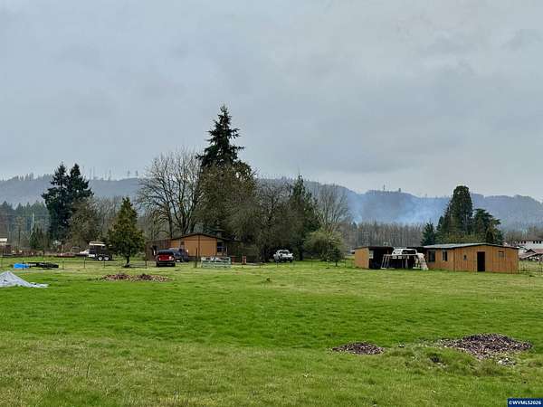 2.66 Acres of Land with Home for Sale in Stayton, Oregon