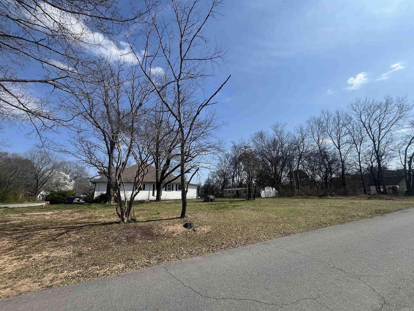 0.3 Acres of Residential Land for Sale in Malvern, Arkansas