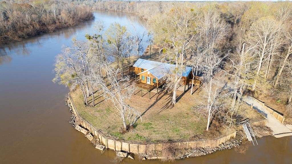 4.19 Acres of Land with Home for Sale in Uvalda, Georgia