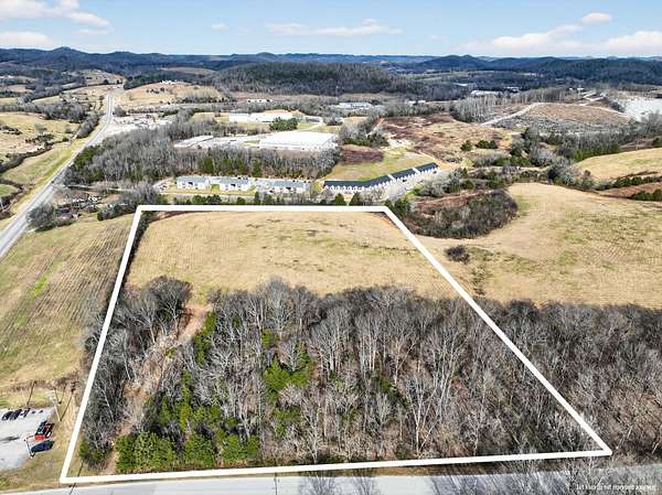 10 Acres of Mixed-Use Land for Sale in Gordonsville, Tennessee