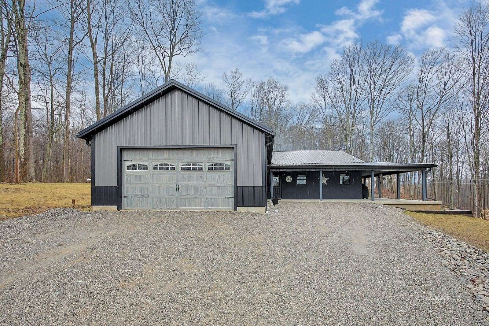 7.75 Acres of Land with Home for Sale in Mount Perry, Ohio