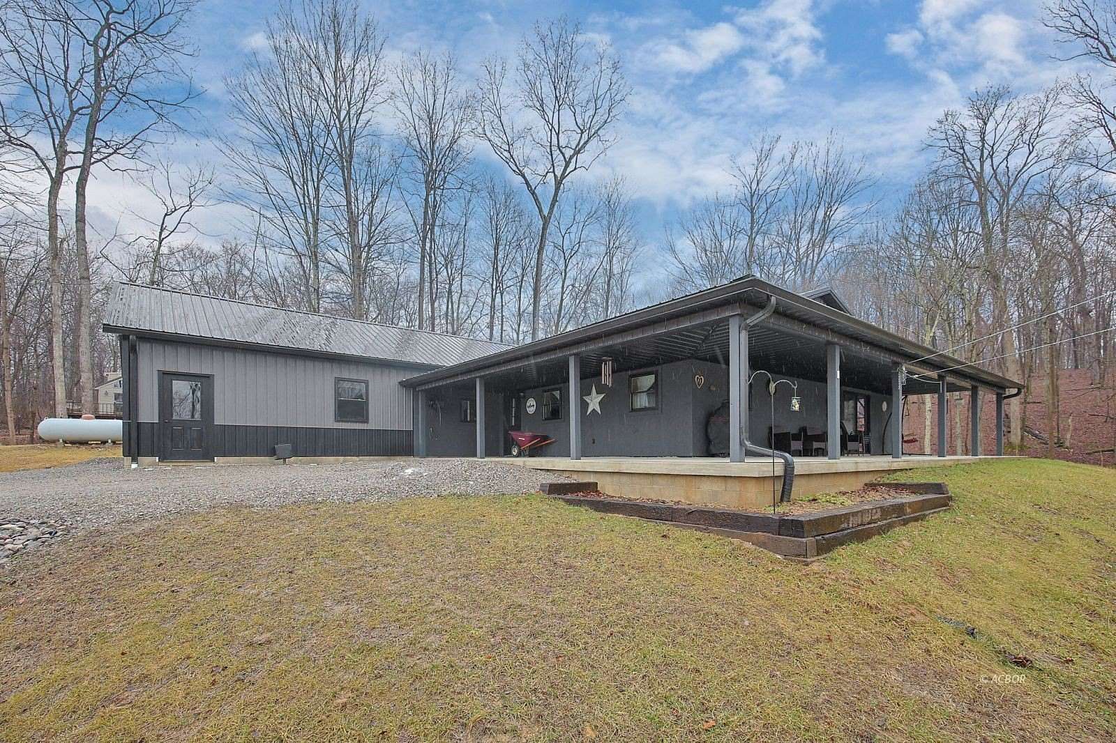 7.75 Acres of Land with Home for Sale in Mount Perry, Ohio