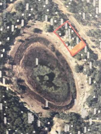 0.5 Acres of Residential Land for Sale in Interlachen, Florida