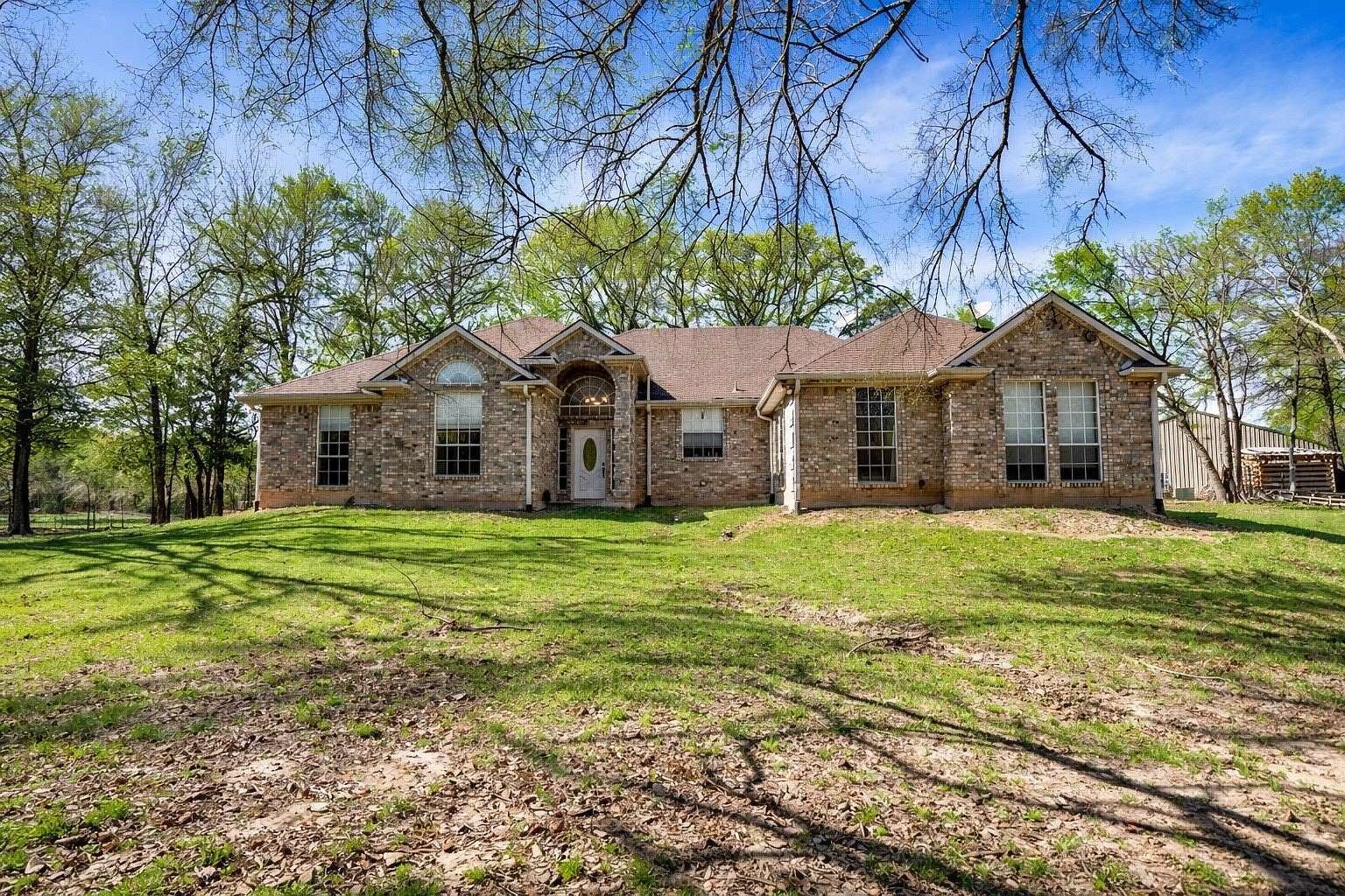 43.8 Acres of Land with Home for Sale in Quinlan, Texas