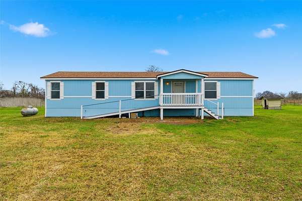 12.7 Acres of Land with Home for Sale in Satin, Texas