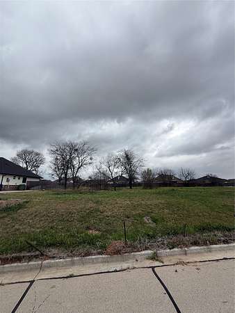 0.32 Acres of Residential Land for Sale in Waco, Texas