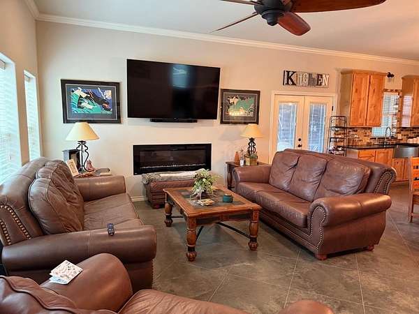 12 Acres of Land with Home for Sale in Waco, Texas