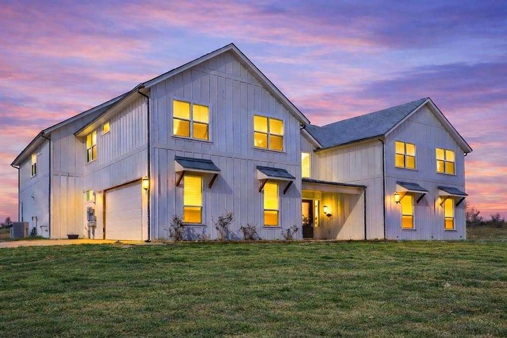 3 Acres of Land with Home for Sale in Weatherford, Texas