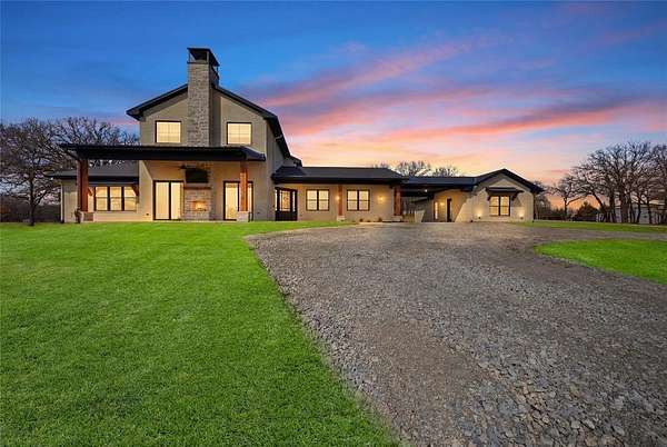 11.5 Acres of Recreational Land with Home for Sale in Gainesville, Texas