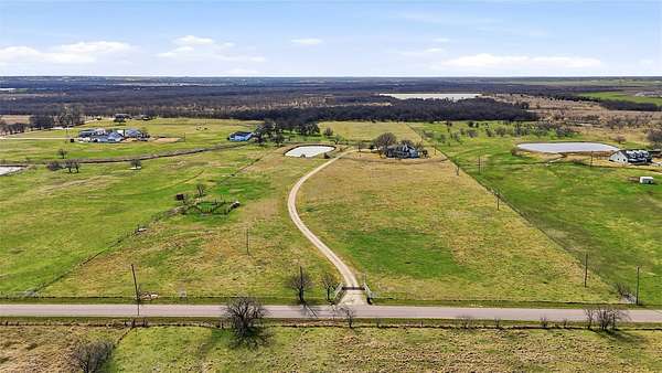 9.9 Acres of Residential Land for Sale in Gunter, Texas
