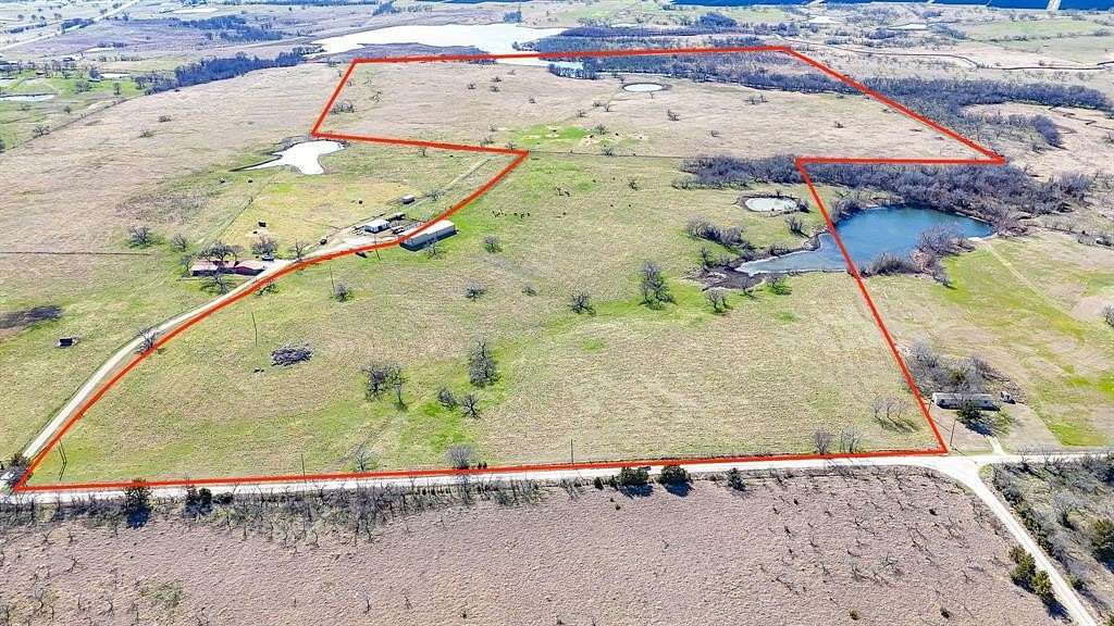 115 Acres of Agricultural & Residential Land for Sale in Corsicana, Texas
