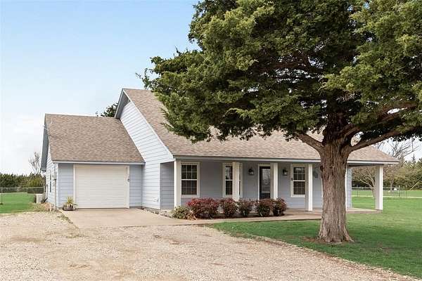 2.27 Acres of Land with Home for Sale in Midlothian, Texas