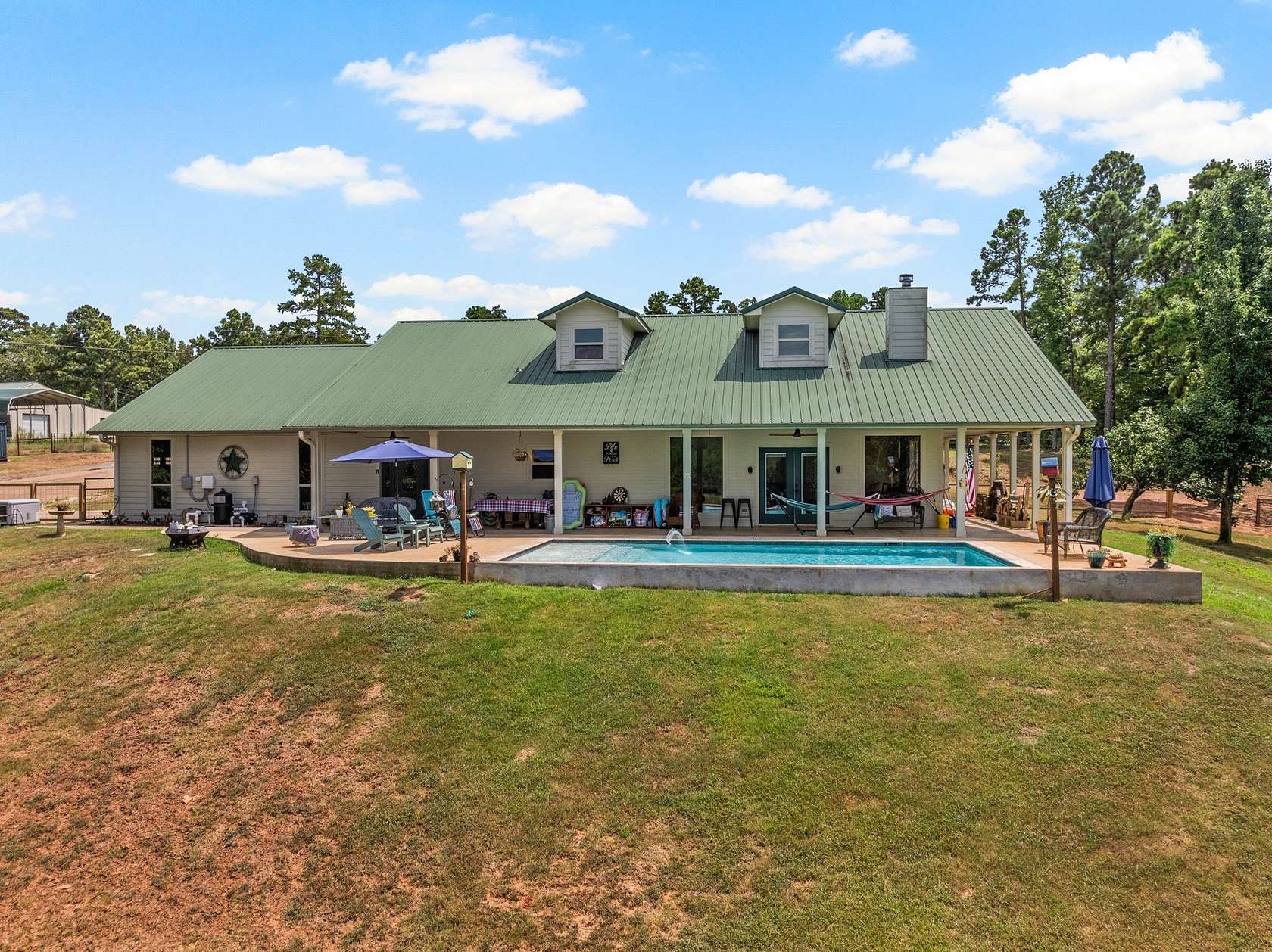 24.5 Acres of Land with Home for Sale in Daingerfield, Texas