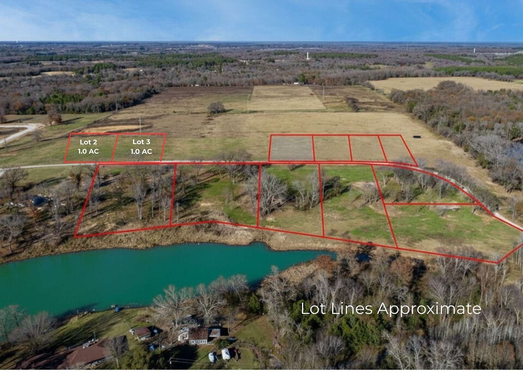 1 Acre of Land for Sale in Mineola, Texas