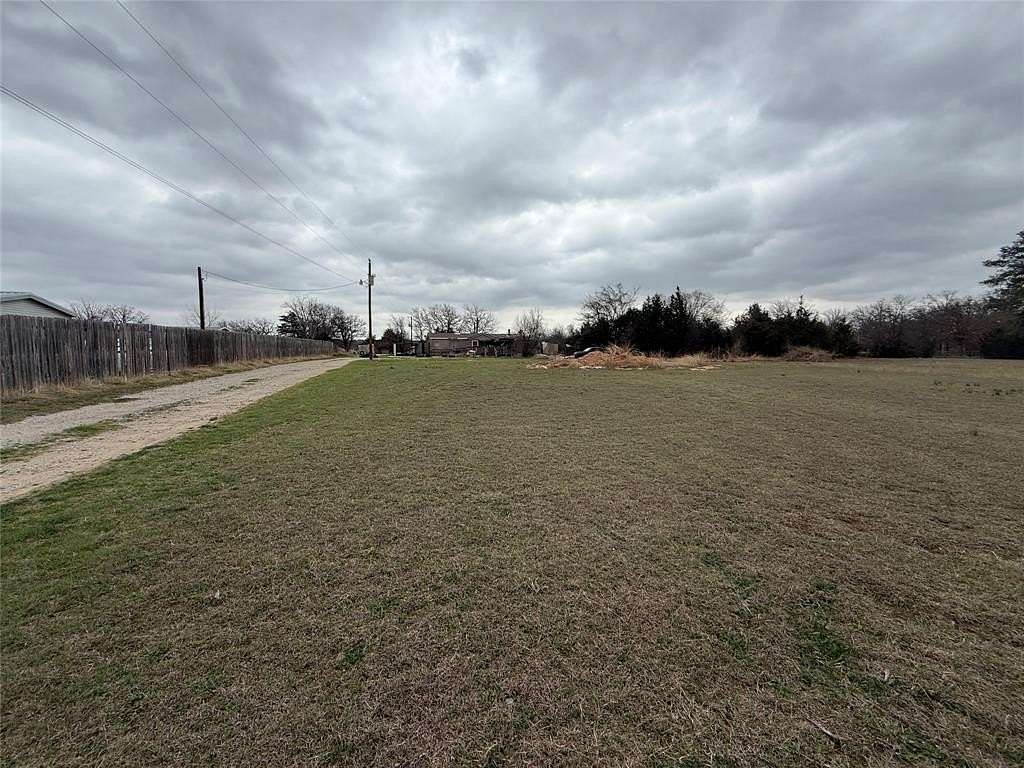 4.28 Acres of Residential Land for Sale in Decatur, Texas