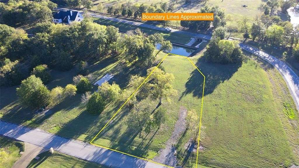 0.57 Acres of Residential Land for Sale in Corsicana, Texas