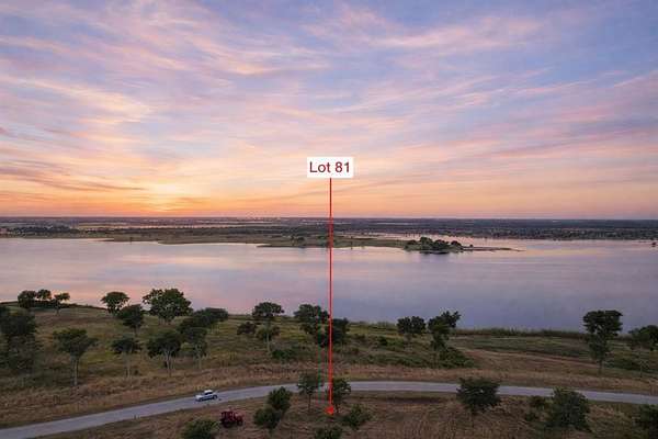 1 Acre of Residential Land for Sale in Corsicana, Texas