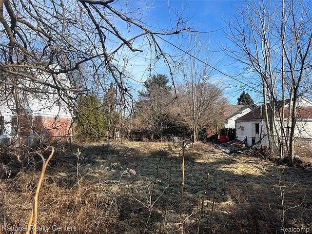 0.21 Acres of Residential Land for Sale in Eastpointe, Michigan