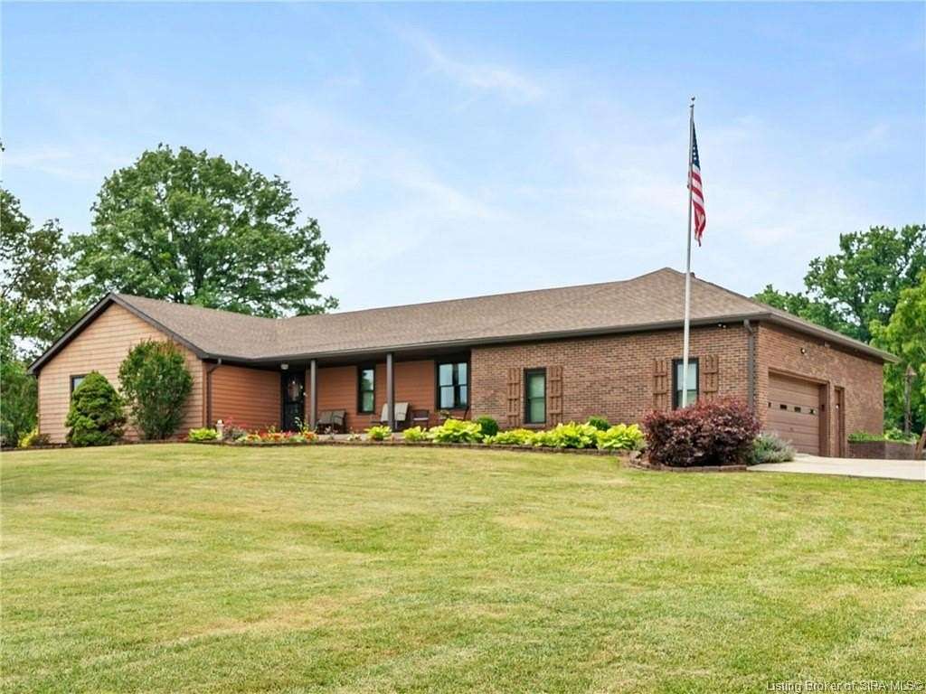 8.4 Acres of Land with Home for Auction in Charlestown, Indiana