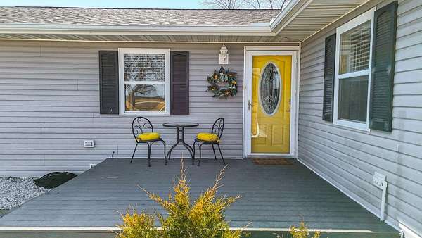 6 Acres of Land with Home for Sale in Paris, Missouri