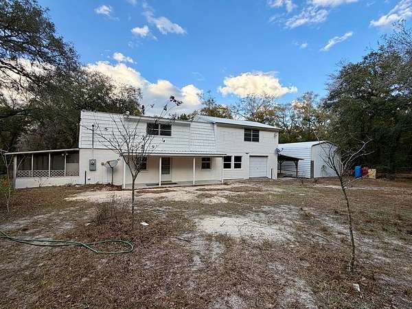 21 Acres of Land with Home for Sale in Branford, Florida