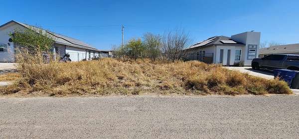 0.1 Acres of Residential Land for Sale in Laredo, Texas