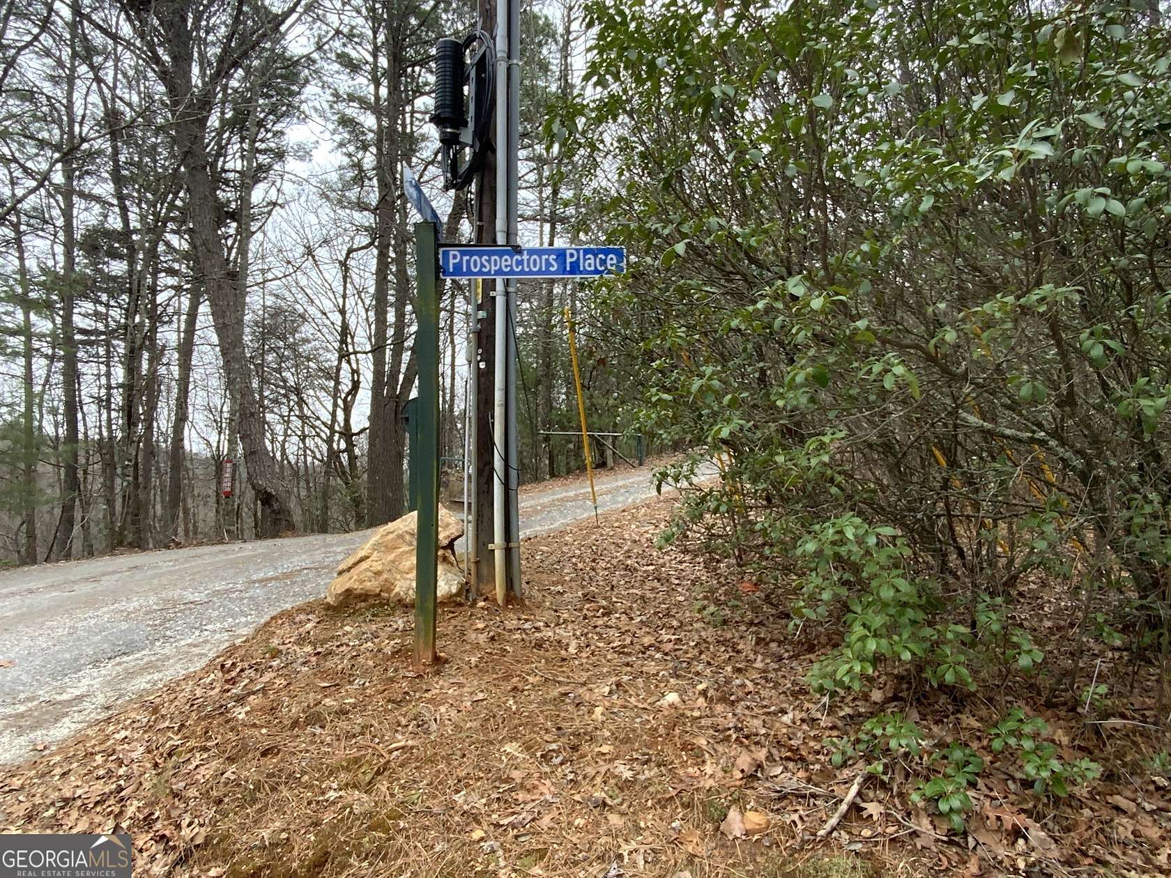 2.63 Acres of Land for Sale in Sautee-Nacoochee, Georgia