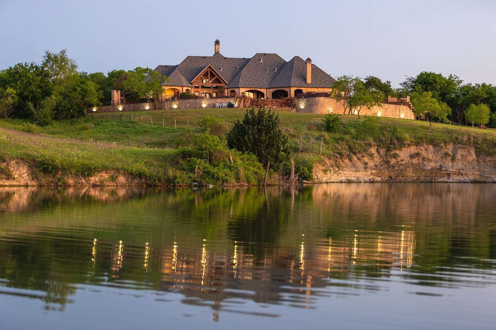 662 Acres of Land for Sale in Maypearl, Texas