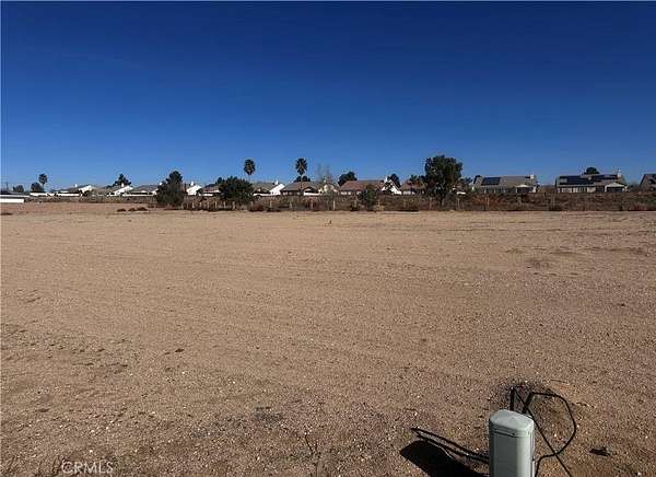 0.99 Acres of Residential Land for Sale in Apple Valley, California