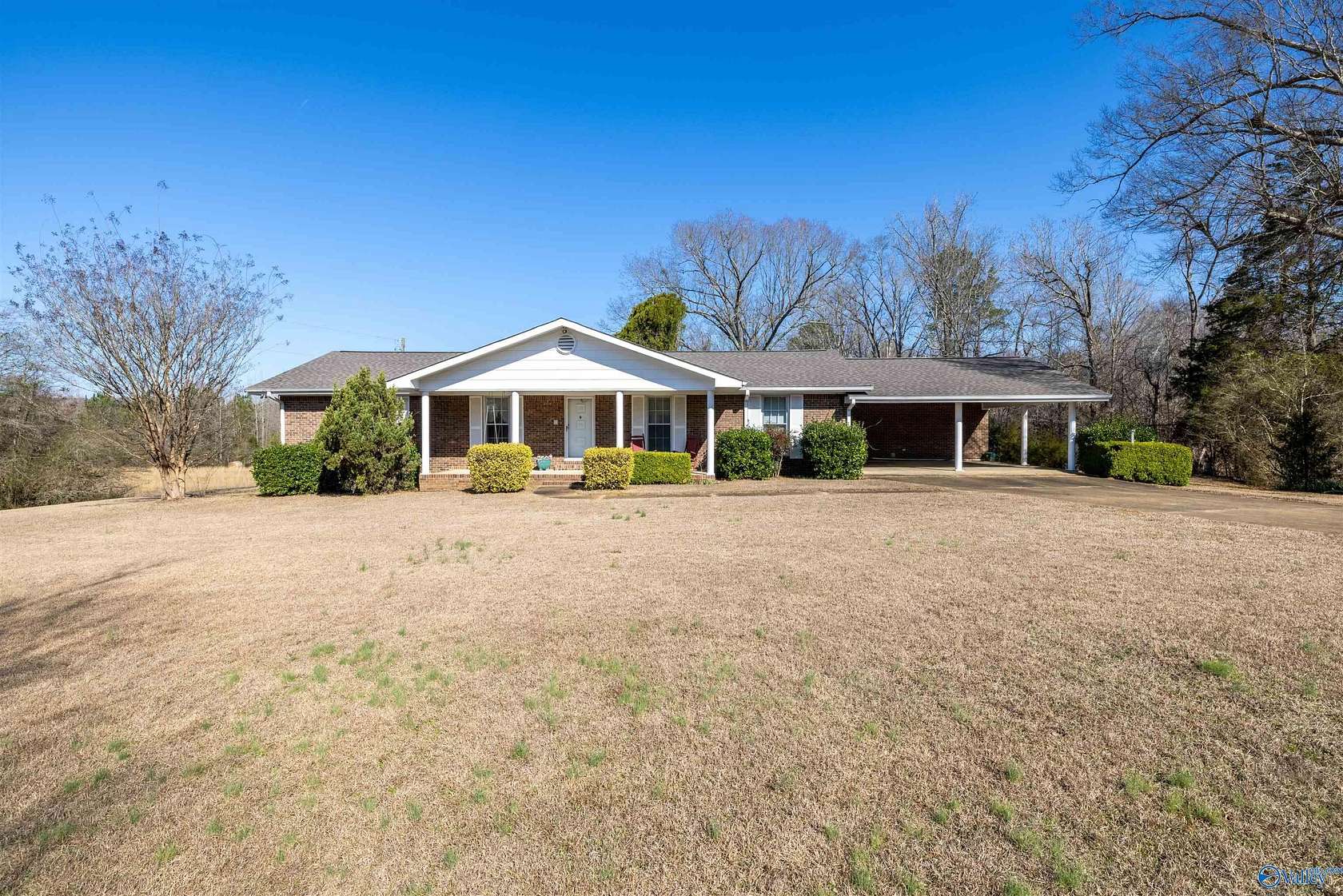 7 Acres of Land with Home for Sale in Hamilton, Alabama