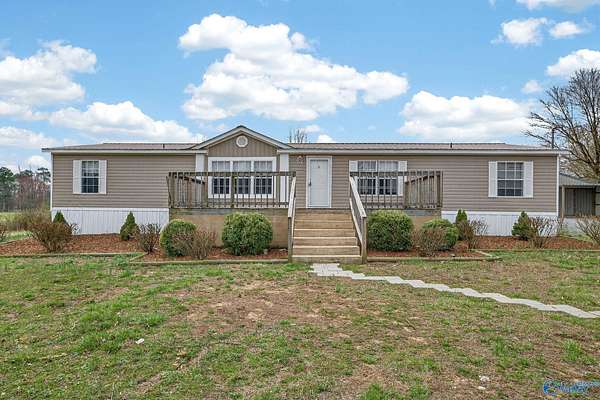 5.14 Acres of Land with Home for Sale in Geraldine, Alabama