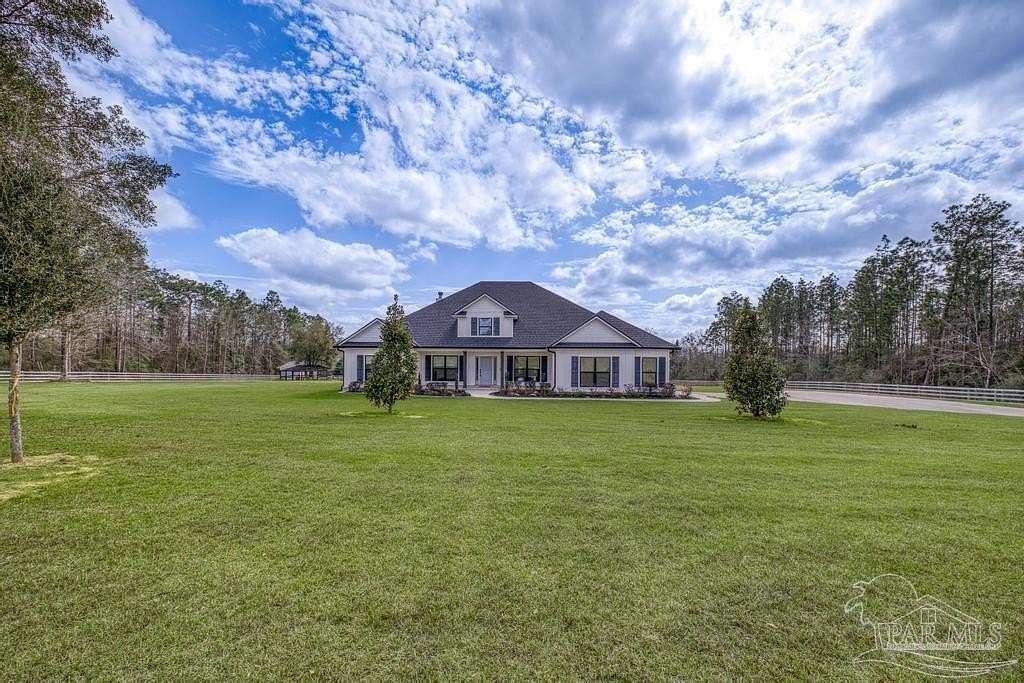 4.7 Acres of Land with Home for Sale in Cantonment, Florida