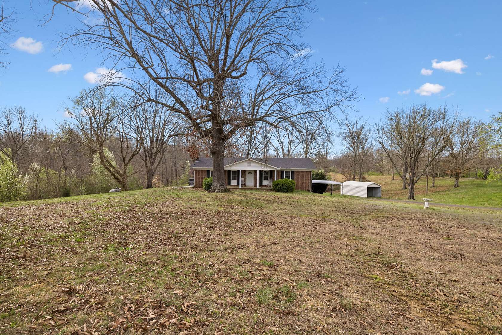 1.47 Acres of Land with Home for Sale in Santa Fe, Tennessee