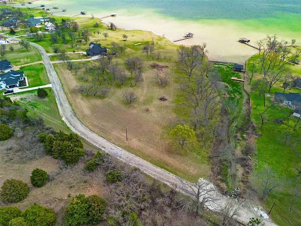 1.14 Acres of Residential Land for Sale in Kerens, Texas