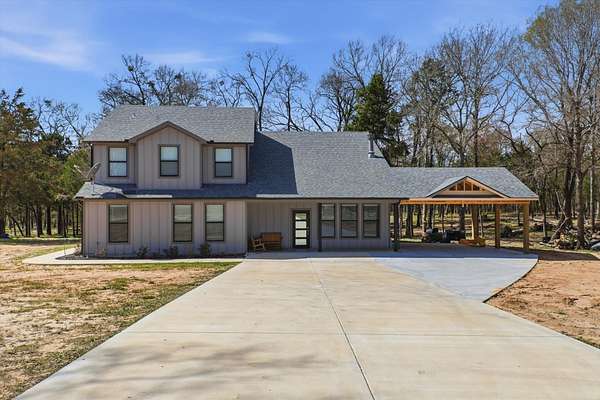 10 Acres of Recreational Land with Home for Sale in Kemp, Texas
