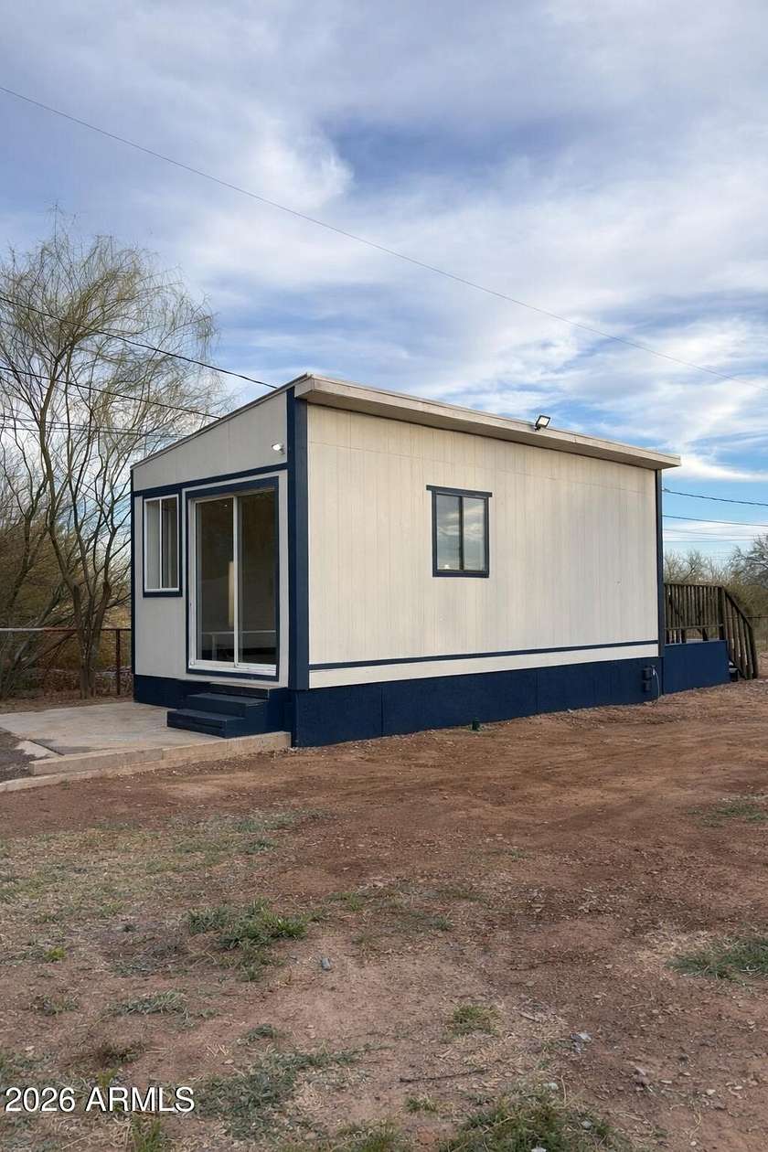 2.77 Acres of Land with Home for Lease in Tolleson, Arizona