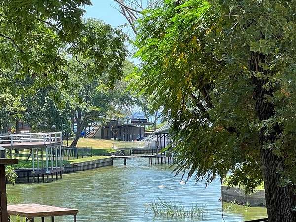 0.5 Acres of Residential Land for Sale in Mabank, Texas