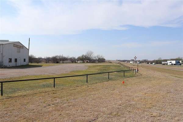 3.83 Acres of Commercial Land for Sale in Henrietta, Texas
