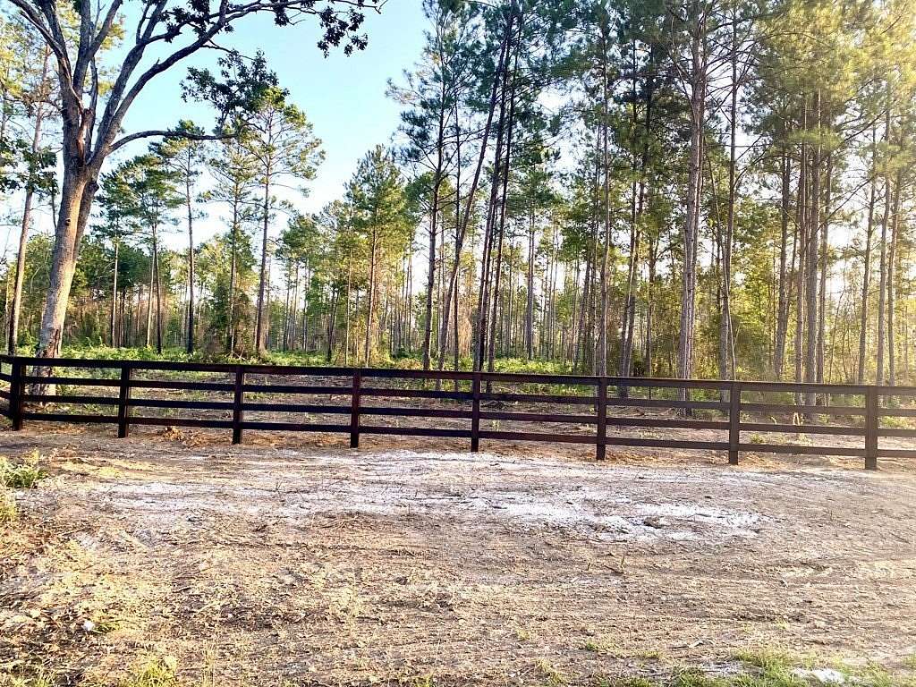 12.2 Acres of Land for Sale in Huntington, Texas