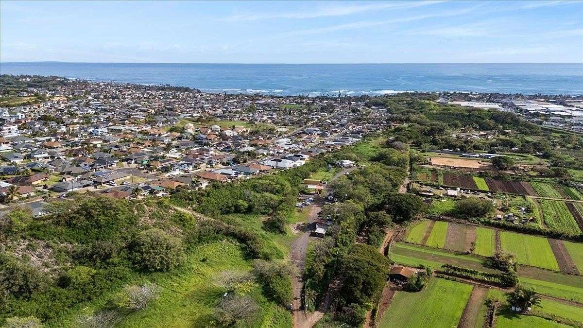 3.82 Acres of Residential Land for Sale in Wailuku, Hawaii
