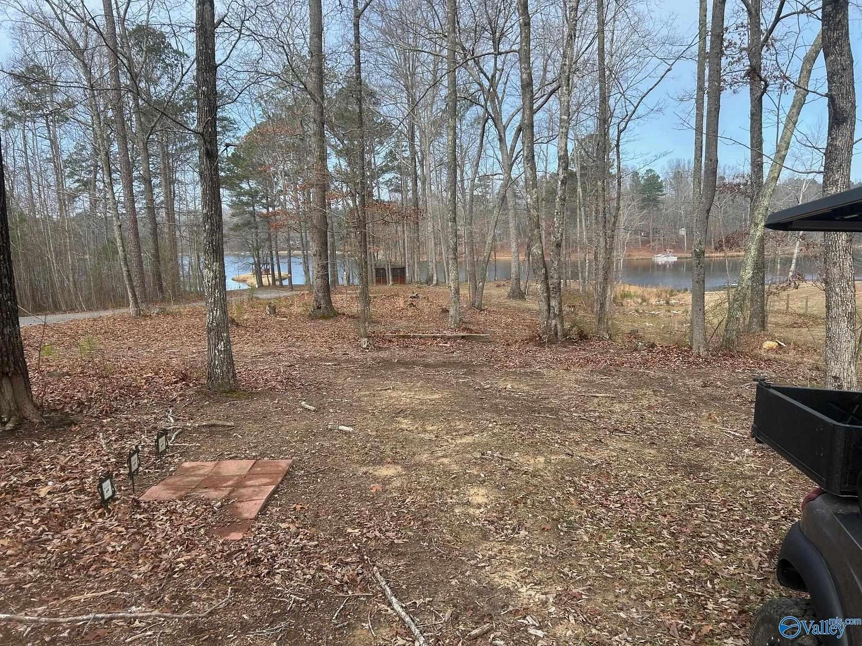 1 Acre of Residential Land for Sale in Mentone, Alabama