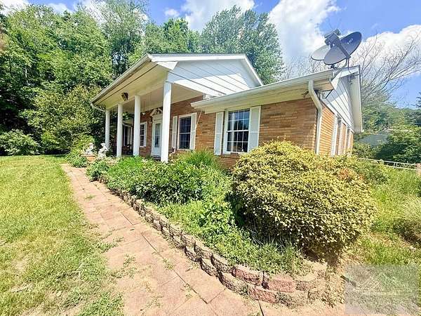 1.5 Acres of Land with Home for Sale in Rocky Gap, Virginia