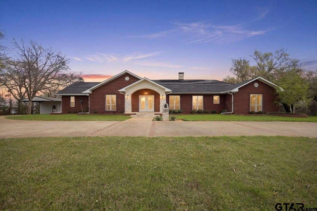 3 Acres of Land with Home for Sale in Henderson, Texas