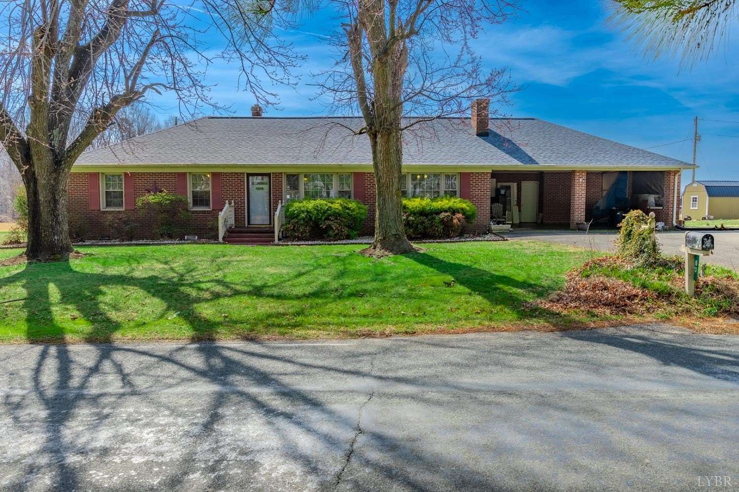 2.87 Acres of Land with Home for Sale in Brookneal, Virginia